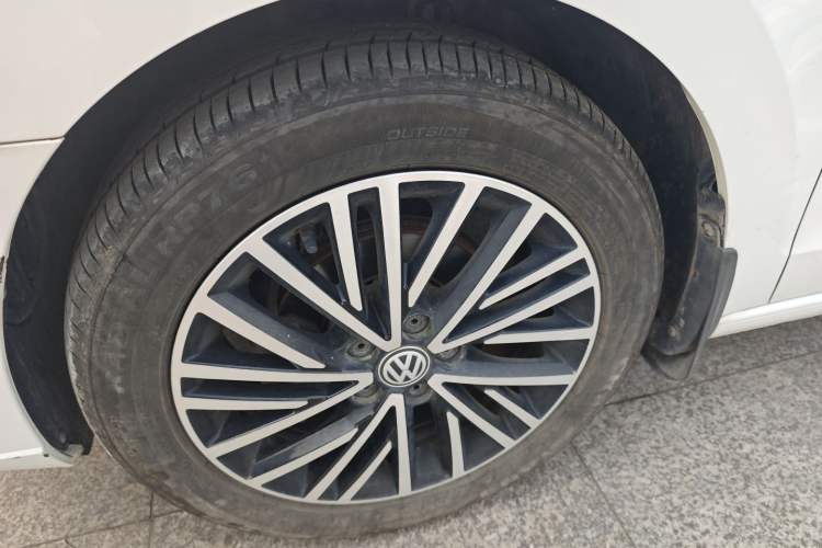 Used Volkswagen Jetta 2019 Dream Edition 1.5L Automatic Comfort Version
