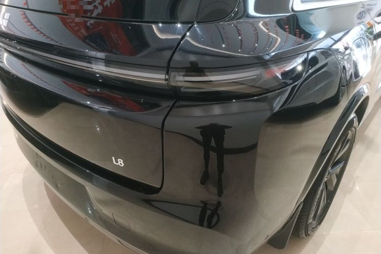 Used Li Auto L8 2023 Pro Model
