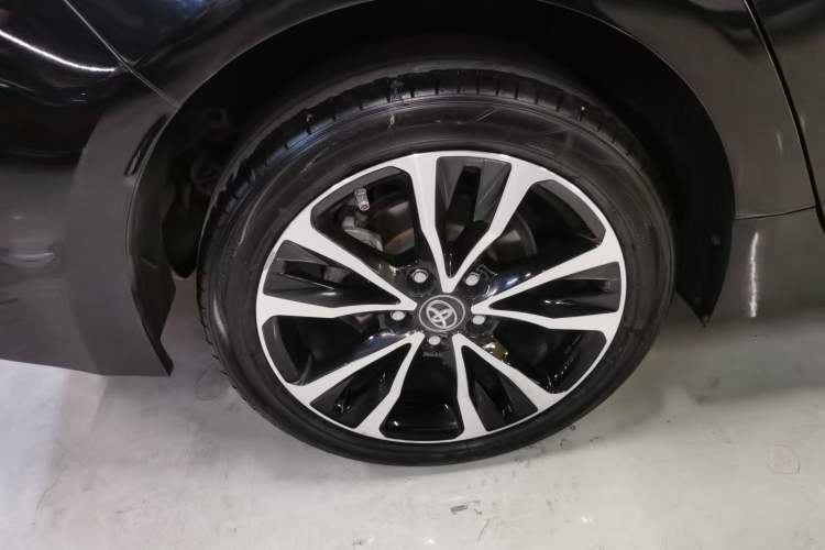 Used Toyota Levin 2022 Dual-Motor 1.8H E-CVT Sport Edition
