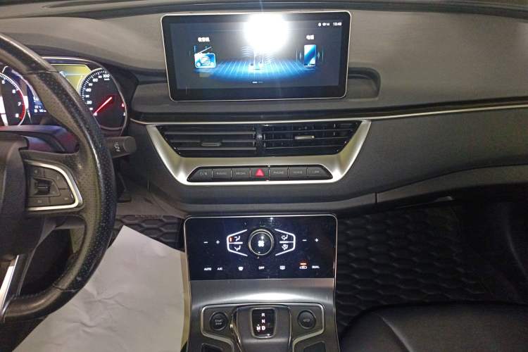 Used Hongqi H5 2022 Classic Model Facelift 1.5T DCT Qiyun Edition
