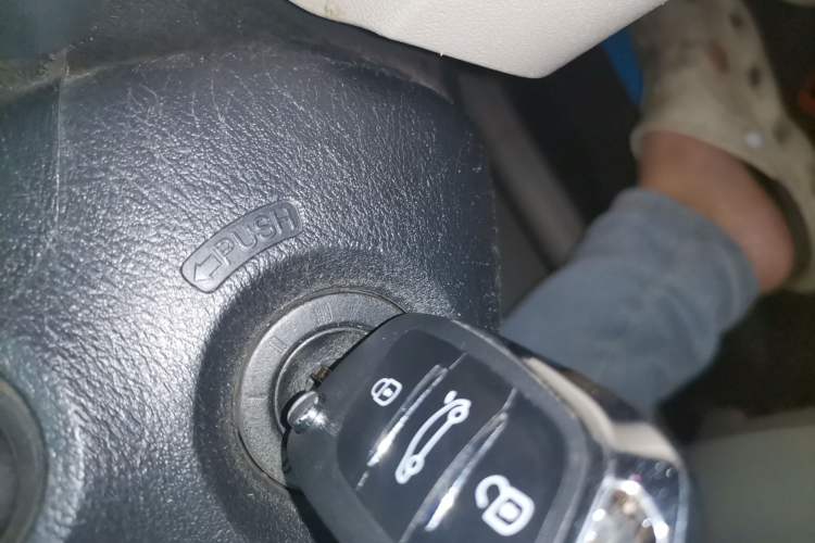 Used Honda City Classic 2012 1.5L Manual Comfort Edition
