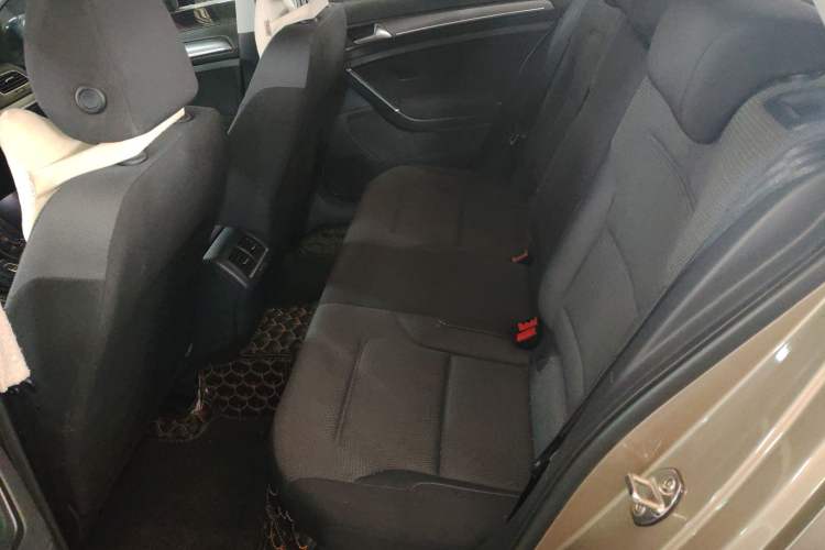 Used Volkswagen Golf 2017 230TSI Automatic Comfort Edition – Celebrating Milestone of One Million Units
