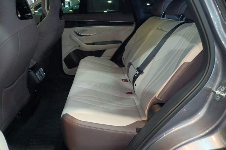 Used BYD Song PLUS New Energy 2025 DM-i 112KM Prestige Model
