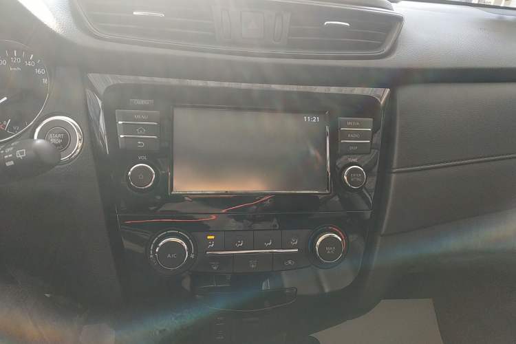 Used Nissan X-Trail 2017 2.0L CVT Comfort Edition 2WD
