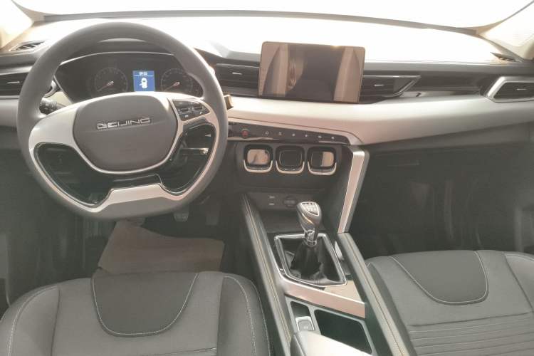Used BAIC Beijing X3 2019 1.5L Manual Glory Edition
