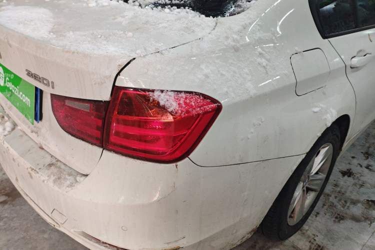 Used BMW 3 Series 2015 320i Fashion Model