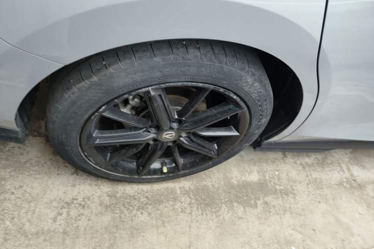 Used Changan UNI-V 2022 1.5T Prestige Version
