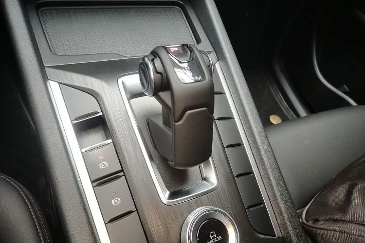 Used Great Wall Poer 2023 2.0T Commercial Version Automatic Diesel Two-Wheel Drive Elite Trim with Long Bed – GW4D20M