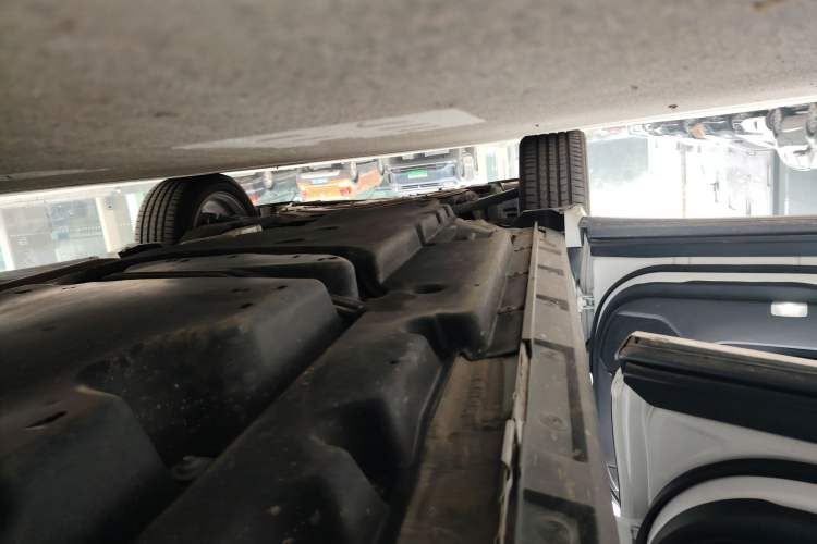 Used Toyota Highlander 2022 Dual-Engine 2.5L Four-Wheel Drive Prestige Version 7 Seats
