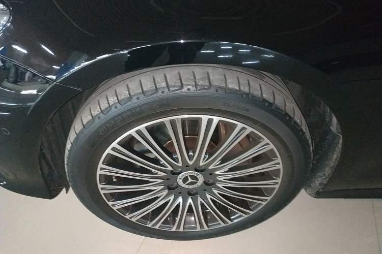 Used Mercedes-Benz E-Class 2017 E 300 L Sport Luxury Edition