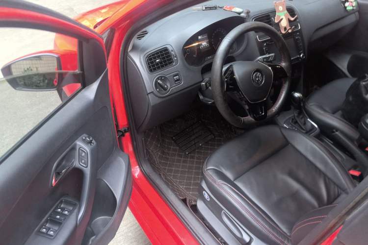 Used Volkswagen Polo 2016 1.4L Automatic Trendy Model
