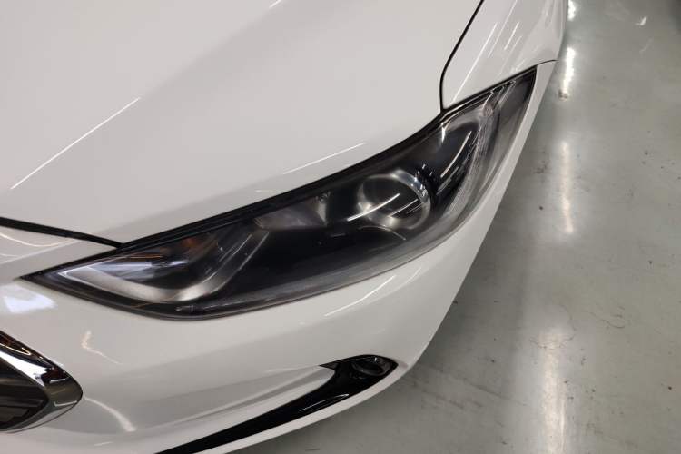 Used Hyundai Elantra 2016 1.6L Automatic ZhiXuan – Elite Version
