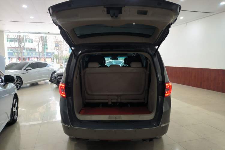 Used Buick GL8 2018 28T Luxury Model China VI Standard
