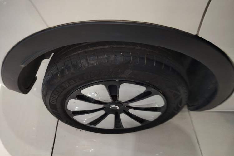 Used Wuling Bingo 2023 410 km Lingxi Deluxe Edition
