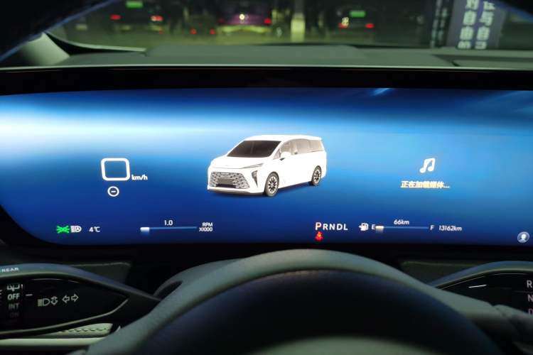 Used Buick GL8 2025 Lu Zun Deluxe Edition
