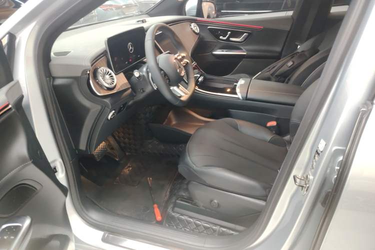 Used Mercedes-Benz EQE SUV 2023 350 4MATIC Pioneer Edition
