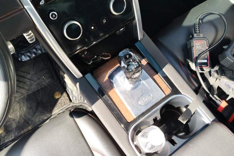 Used Land Rover Discovery Sport 2022 Revised Version 249 PS R-Dynamic S Performance Edition 5 Seats
