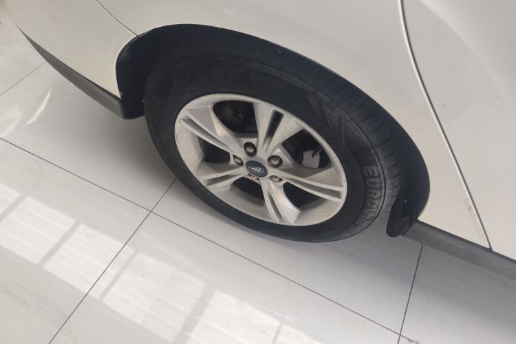 Used Ford Focus 2017 Sedan 1.6L Automatic Comfort Plus SmartDrive Edition