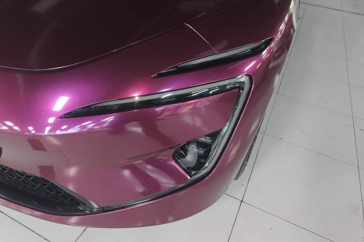 Used  12 2025 Ultra Extended-Range Edition
