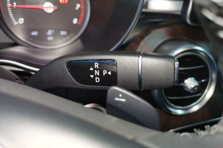 Used Mercedes-Benz GLC 2016 GLC 260 4MATIC Dynamic Edition
