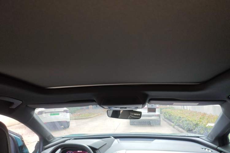 Used Audi Q5 e-tron 2022 40 e-tron Starlight Edition Mech Kit
