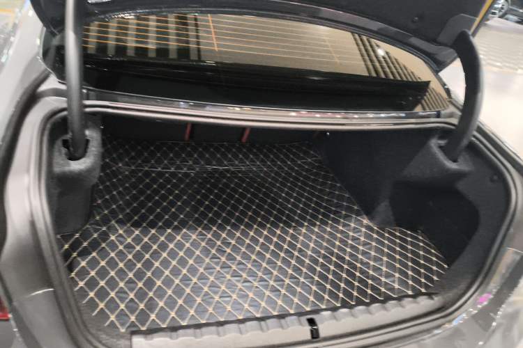 Used BMW 4 Series 2022 Second Facelift 430i M Sport Night Edition Package