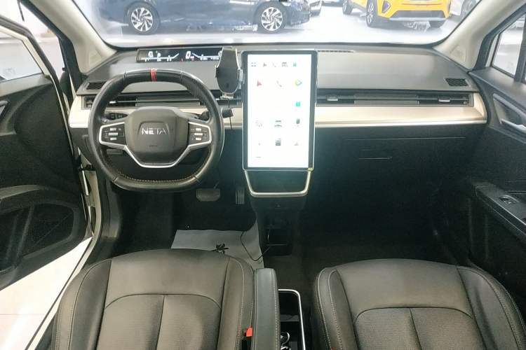 Used NETA V 2021 Long-Range Entertainment Edition Upgrade Model