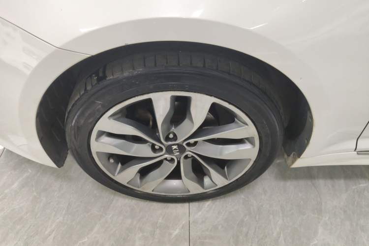 Used Kia K5 2014 2.0L Automatic LUXURY
