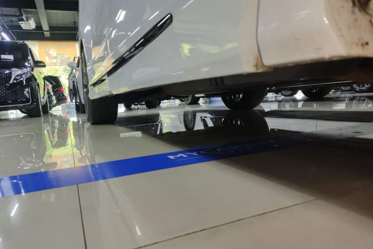 Used Toyota Vellfire 2020 Dual-Engine 2.5L HV Prestige Edition
