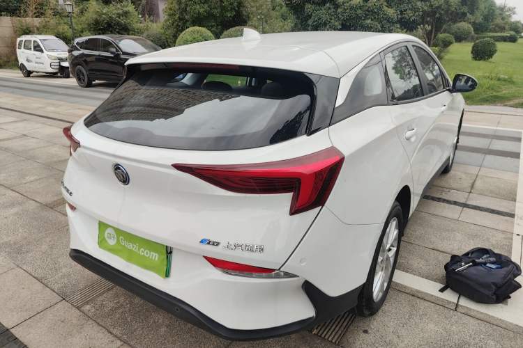 Used Buick Velite 6 2023 430km Range Commuter Version