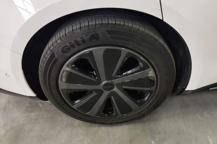 Used Hima Luxeed S7 2024 Max Rear-Drive Long-Range Intelligent Driving Version