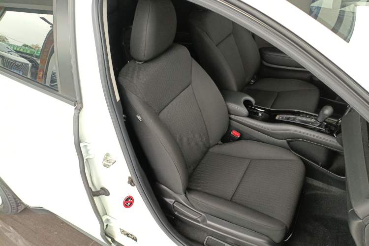 Used Honda Vezel 2017 1.5L CVT 2WD Comfort Model
