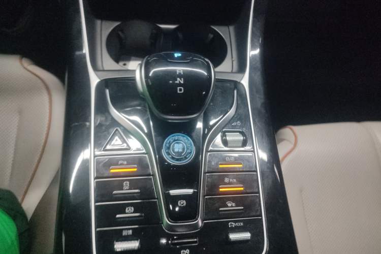 Used BYD Qin PLUS 2023 Champion Edition EV 420KM Leading Model
