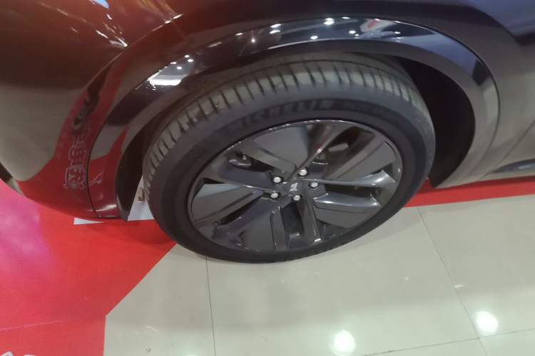 Used Li Auto L9 2022 Max model
