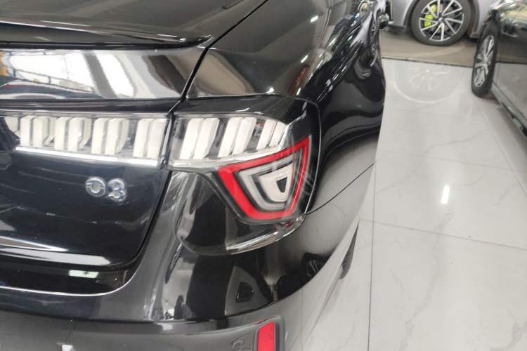 Used Lynk & Co 03 2022 2.0TD DCT JingPro
