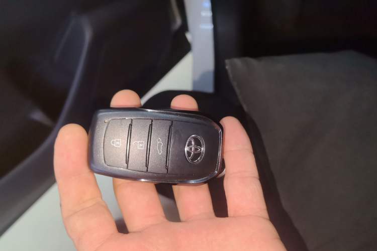 Used Toyota FRONTLANDER 2022 2.0L CVT Luxury PLUS Edition
