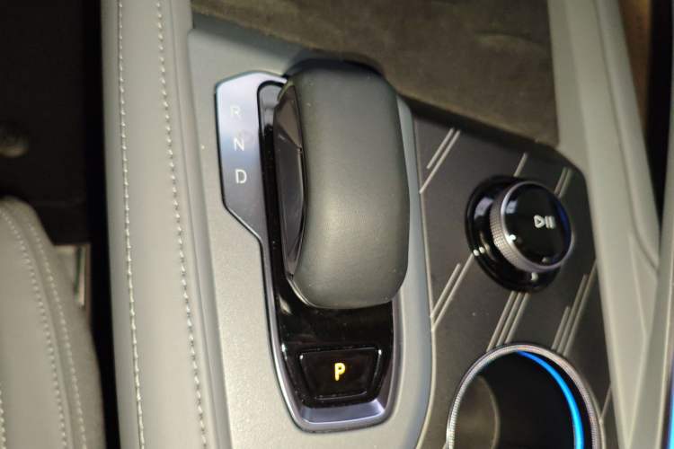 Used Zeekr 001 2025 WE Edition 100 kWh Rear-Wheel Drive
