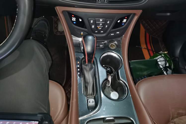 Used Buick Envision 2017 28T Four-Wheel Drive Elite Model
