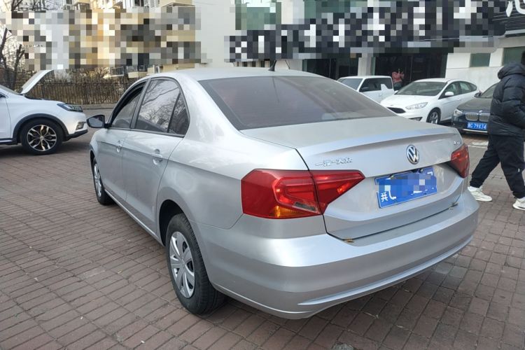 Used Volkswagen Jetta 2017 1.4L Manual Fashion Edition
