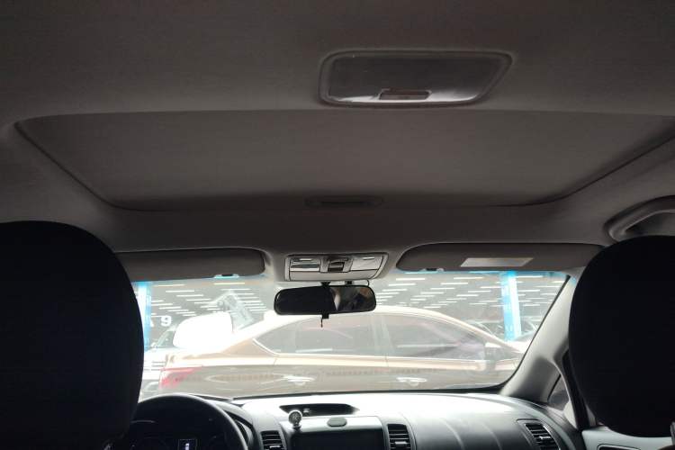 Used Kia K3 2016 1.6L Automatic with Sunroof
