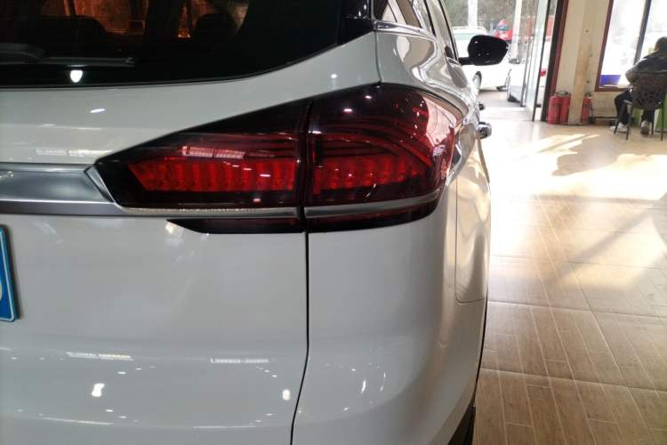 Used Geely Auto Emgrand X7 Sport 2020 1.8TD DCT Smart Connect PRO
