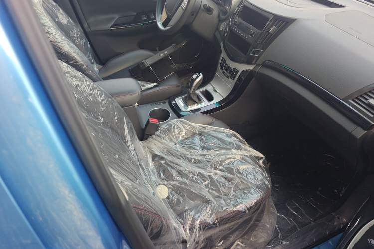 Used BYD e5 2018 Travel Edition
