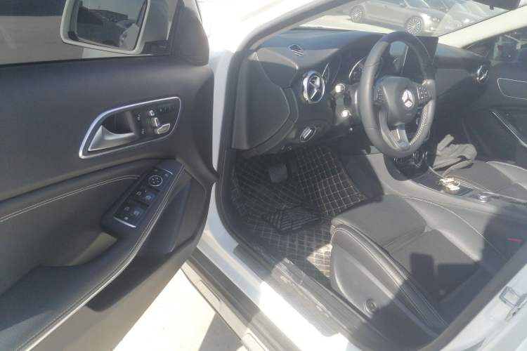 Used Mercedes-Benz GLA 2017 GLA 200 Sport Edition