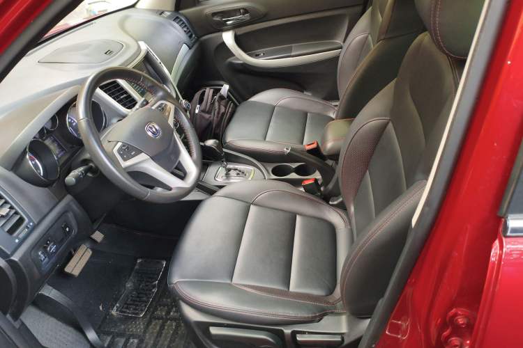 Used Changan CS35 2016 1.6L Automatic Luxury Model China V Standard
