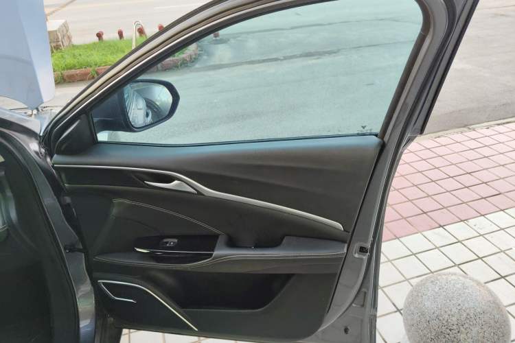 Used NETA U 2023 NETA U-Ⅱ Challenge Edition 400 U Show – Lithium Iron Phosphate
