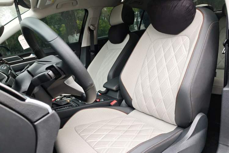 Used Volkswagen Magotan 2023 2 Million Units Commemorative Edition 330TSI DSG Luxury Version