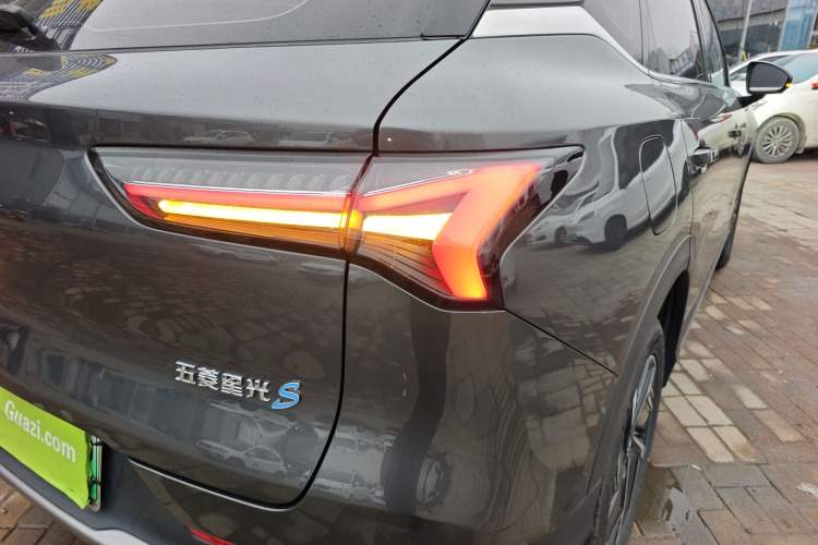 Used Wuling Xingguang S 2024 130 km Flagship Version
