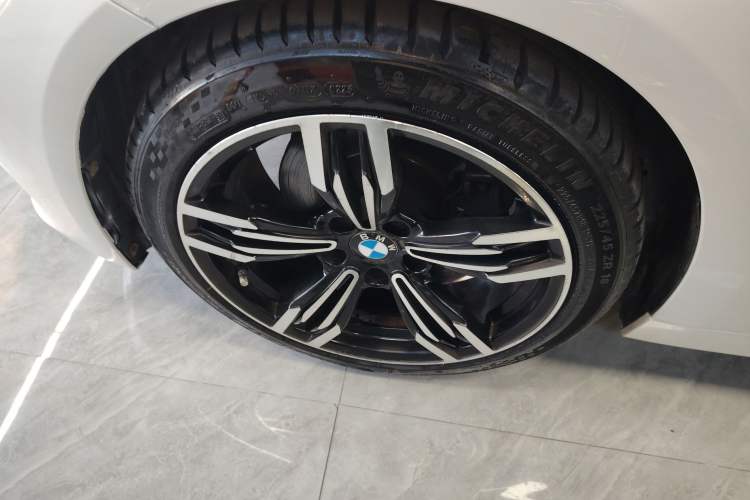 Used BMW 3 Series 2015 320Li Fashion Model
