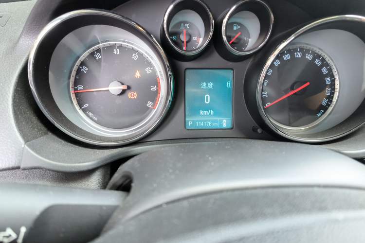 Used Buick Regal 2015 1.6T Leading Technology Model
