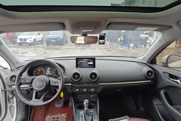 Used Audi A3 2020 Restyled Sportback 35 TFSI Entry-Level China VI Emission Standard